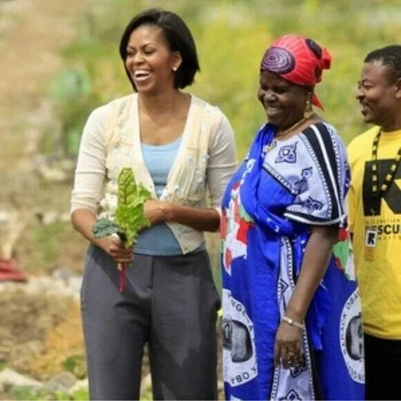 J.Crew PINK Flower Floral Rose Petal Cardigan SZ Small Michelle Obama 100% Silk - Picture 2 of 8